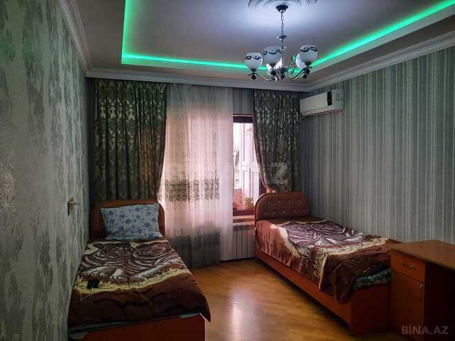 3 otaqlı köhnə tikili - Bakıxanov q. - 72 m² (6)