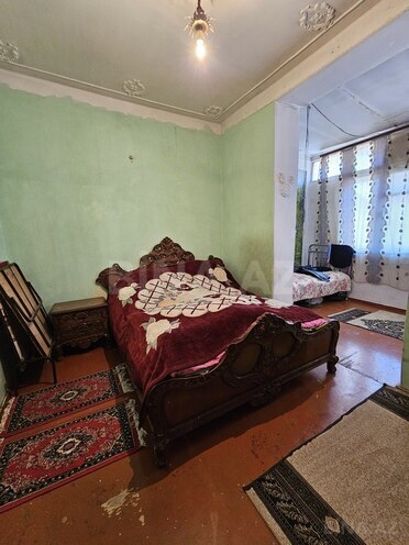2 otaqlı köhnə tikili - M.Ə.Rəsulzadə q. - 70 m² (1)