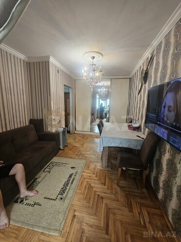1 otaqlı köhnə tikili - 6-cı mikrorayon q. - 42 m² (8)
