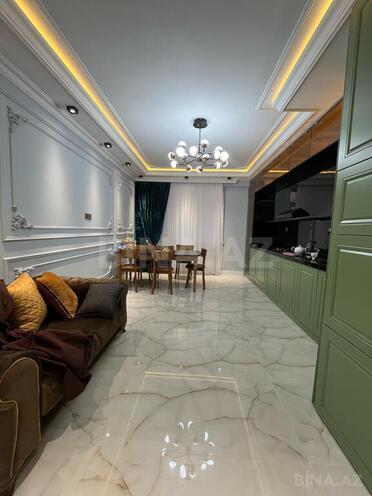 3 otaqlı yeni tikili - İnşaatçılar m. - 134 m² (1)