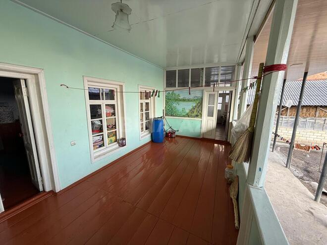 4 otaqlı həyət evi/bağ evi - Oğuz - 180 m² (13)