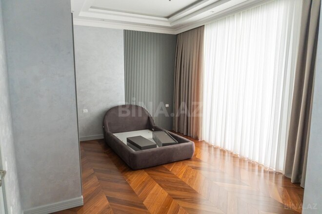 6-комн. дом/дача - пос. Бильгях - 900 м² (18)