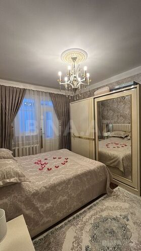 4 otaqlı köhnə tikili - Yeni Günəşli q. - 110 m² (3)