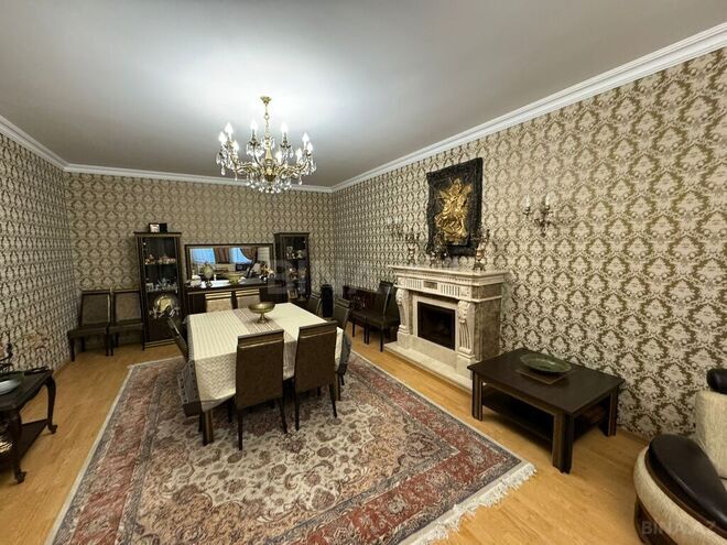 6 otaqlı həyət evi/bağ evi - Mərdəkan q. - 350 m² (8)