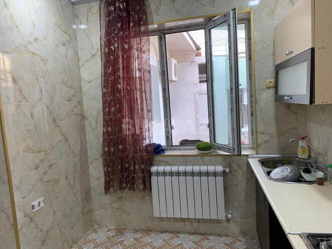 3 otaqlı həyət evi/bağ evi - 7-ci mikrorayon q. - 105 m² (6)