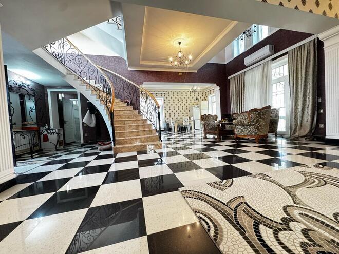 7-комн. дом/дача - пос. Новханы - 370 м² (5)