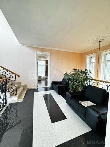 7-комн. дом/дача - пос. Новханы - 370 м² (19)