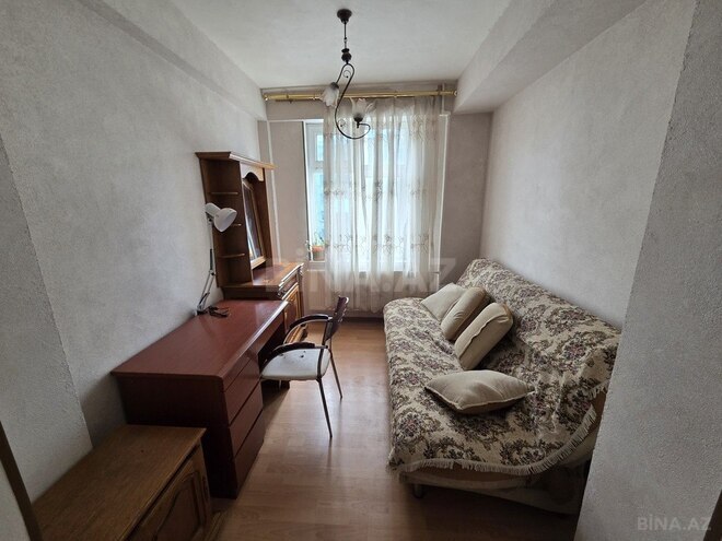 3-комн. вторичка - м. Сахил - 70 м² (8)