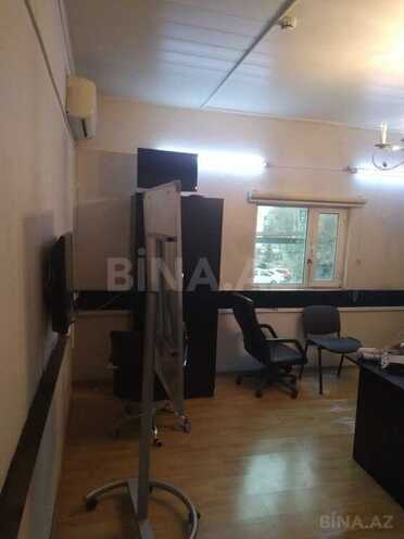 Obyekt - İnşaatçılar m. - 700 m² (26)