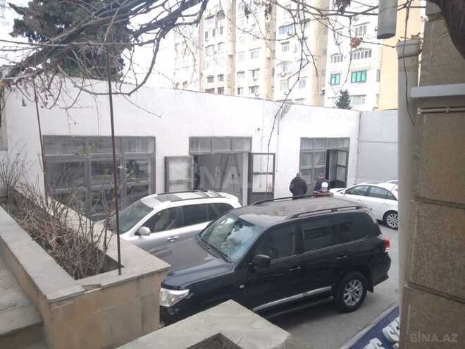 Obyekt - İnşaatçılar m. - 700 m² (18)