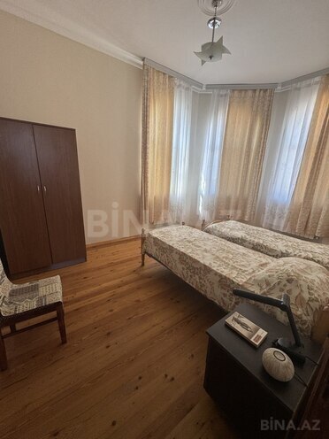 8 otaqlı həyət evi/bağ evi - Mərdəkan q. - 174 m² (17)