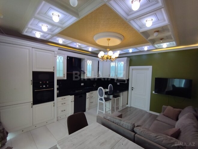 3 otaqlı yeni tikili - 8 Noyabr m. - 95 m² (2)