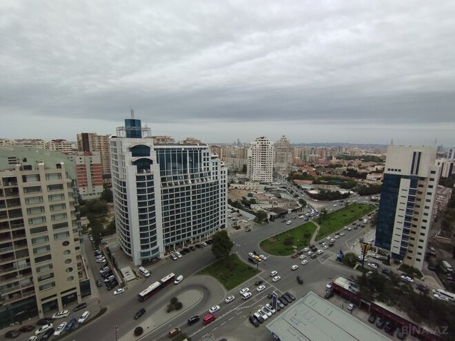 3 otaqlı yeni tikili - 8 Noyabr m. - 95 m² (23)