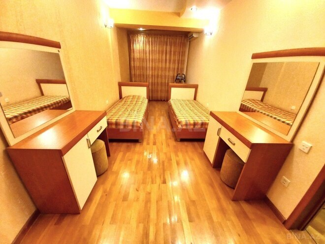 4-комн. новостройка - м. Ичеришехер - 148 м² (11)