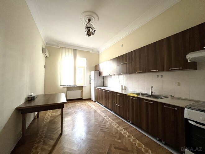Сдаётся 16-комн. офис 1 000 м², м. 8 ноября, photo 12 from 29