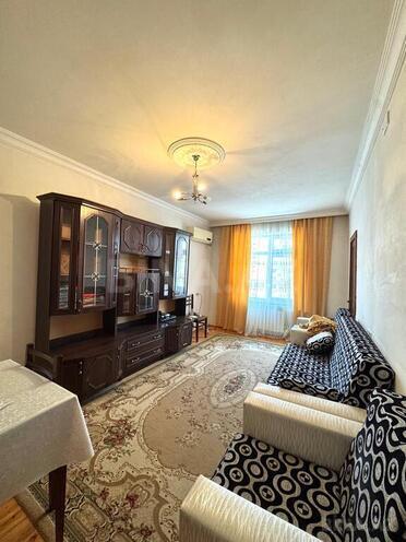 2-комн. вторичка - м. Ази Асланов - 60 м² (2)
