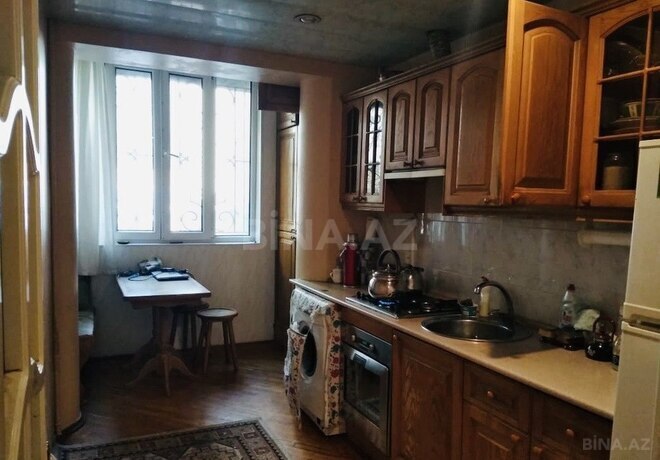 3-комн. вторичка - м. Сахил - 100 м² (9)