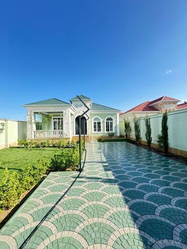 Satılır 4 otaqlı həyət evi/bağ evi 160 m², Buzovna q., photo 1 from 27