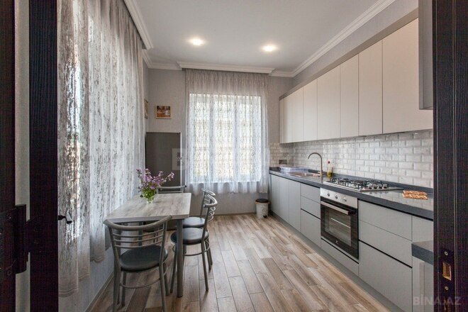 4-комн. дом/дача - пос. Новханы - 220 м² (14)