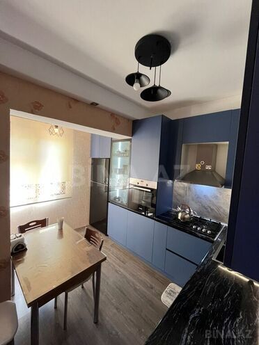 3 otaqlı köhnə tikili - Həzi Aslanov m. - 85 m² (13)