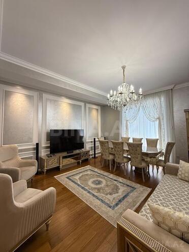 3-комн. новостройка - м. Шах Исмаил Хатаи - 140 м² (4)