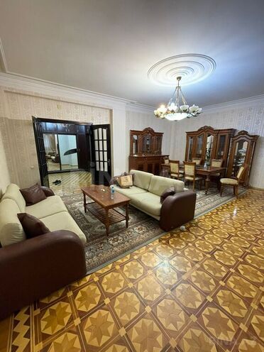 Сдаётся 3-комн. новостройка 160 м², Насиминский  р., photo 1 from 19
