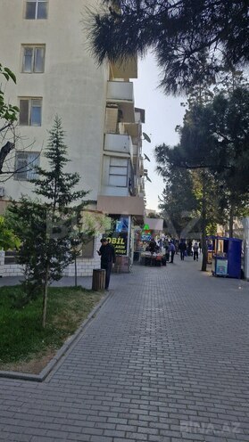 3-комн. вторичка - м. Кара Караев - 70 м² (2)