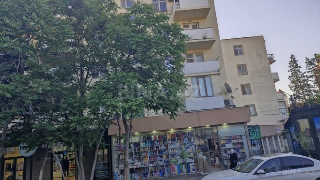 3-комн. вторичка - м. Кара Караев - 70 м² (4)