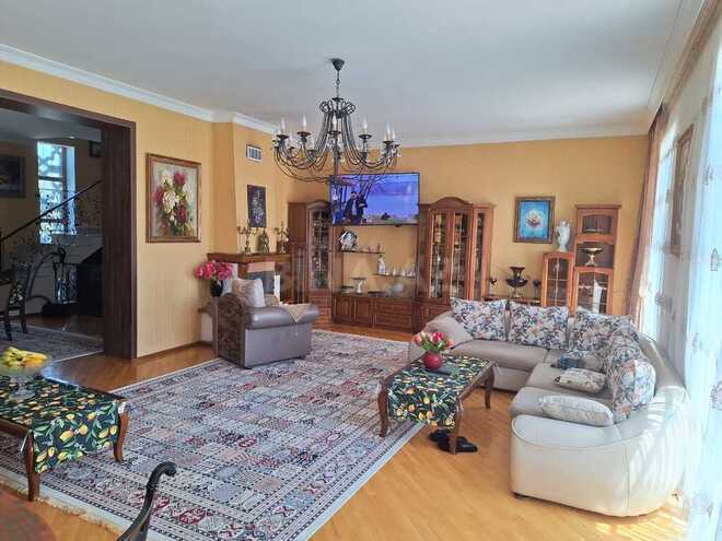 6 otaqlı həyət evi/bağ evi - Badamdar q. - 400 m² (15)