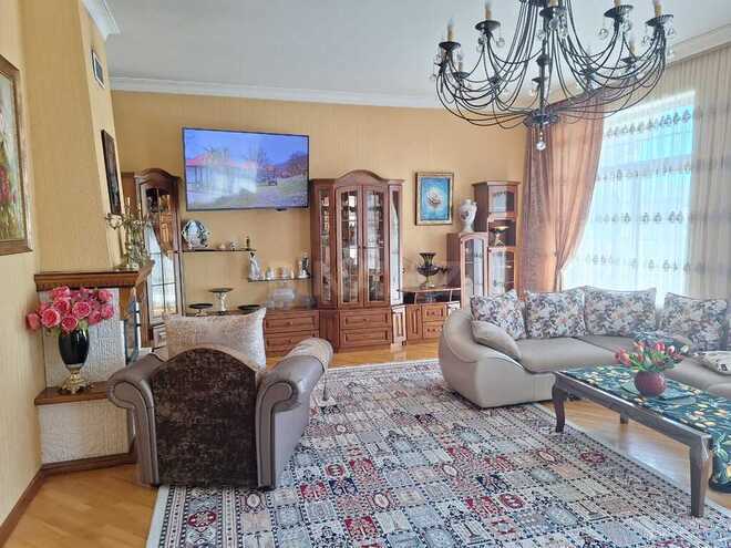 6 otaqlı həyət evi/bağ evi - Badamdar q. - 400 m² (12)