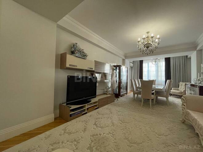 3 otaqlı yeni tikili - Elmlər Akademiyası m. - 156 m² (7)