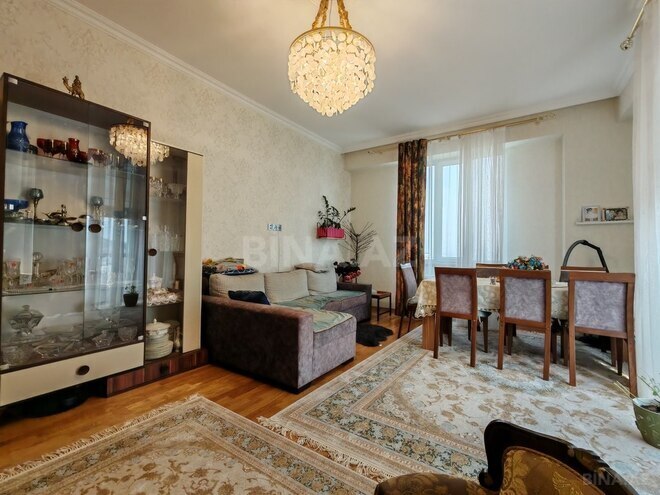 3-комн. новостройка - м. Автовокзал - 90 м² (4)