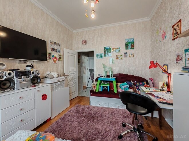 3-комн. новостройка - м. Автовокзал - 90 м² (14)