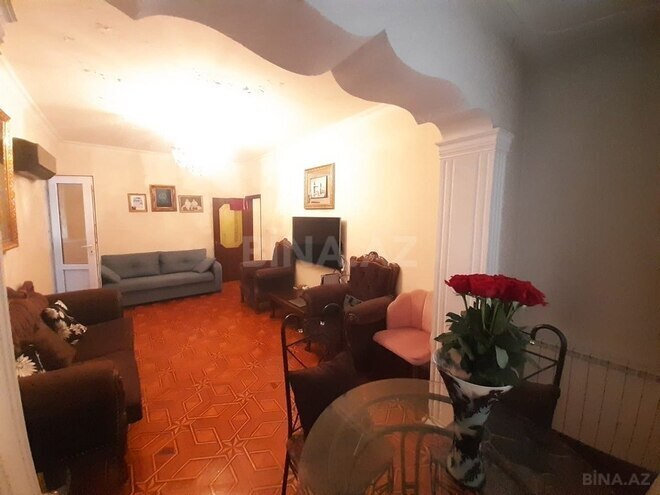 3 otaqlı köhnə tikili - Gənclik m. - 60 m² (16)