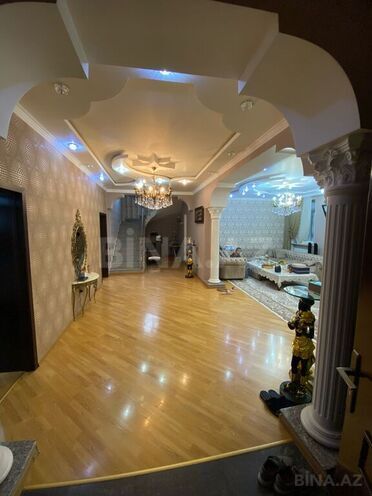 6 otaqlı həyət evi/bağ evi - 9-cu mikrorayon q. - 400 m² (9)