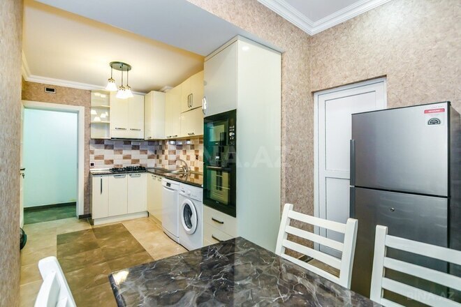 3 otaqlı yeni tikili - 28 May m. - 125 m² (17)