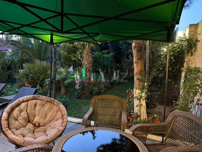 6 otaqlı həyət evi/bağ evi - Mərdəkan q. - 480 m² (30)