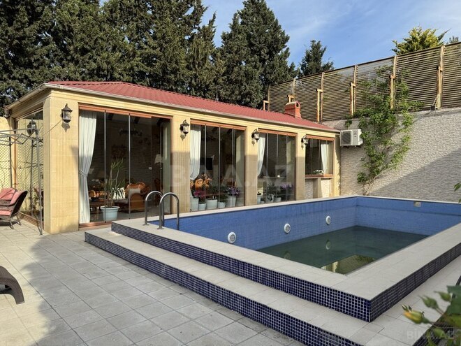 6 otaqlı həyət evi/bağ evi - Mərdəkan q. - 480 m² (10)