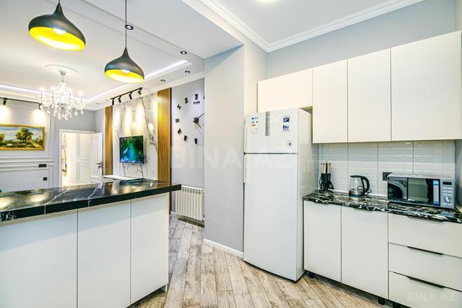 3 otaqlı yeni tikili - Sahil m. - 150 m² (27)