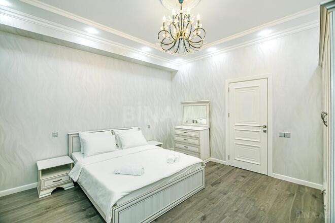 İcarəyə verilir 2 otaqlı yeni tikili 110 m², Bayıl q., photo 29 from 32