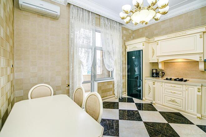 3-комн. новостройка - Сабаильский р. - 180 м² (15)