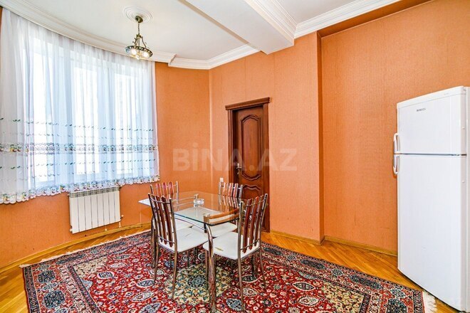 İcarəyə verilir 3 otaqlı yeni tikili 160 m², 28 May m., photo 13 from 32