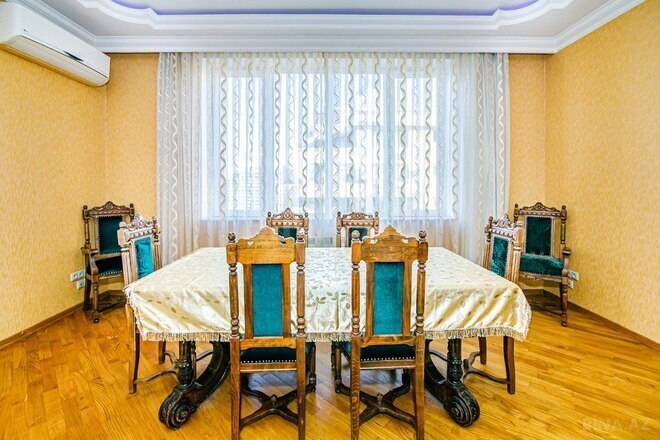 İcarəyə verilir 3 otaqlı yeni tikili 160 m², 28 May m., photo 7 from 32