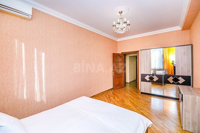 İcarəyə verilir 3 otaqlı yeni tikili 160 m², 28 May m., photo 22 from 32