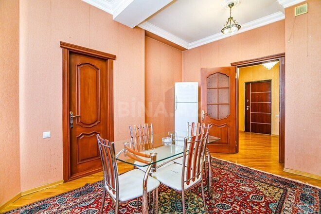 İcarəyə verilir 3 otaqlı yeni tikili 160 m², 28 May m., photo 11 from 32