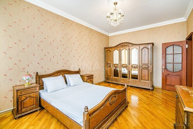İcarəyə verilir 3 otaqlı yeni tikili 160 m², 28 May m., photo 27 from 32