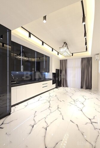 4-комн. новостройка - м. 28 мая - 195 м² (5)