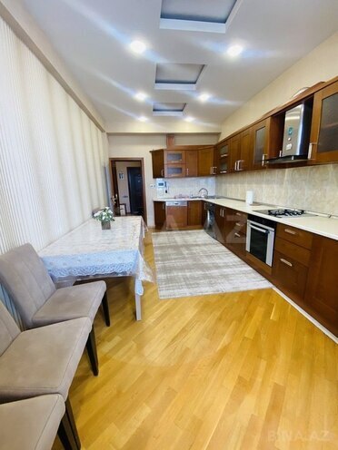 3-комн. новостройка - м. Низами - 150 м² (14)