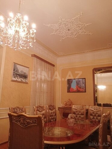 Satılır 3 otaqlı köhnə tikili 90 m², Sahil m., photo 9 from 24