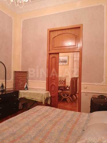Satılır 3 otaqlı köhnə tikili 90 m², Sahil m., photo 14 from 24